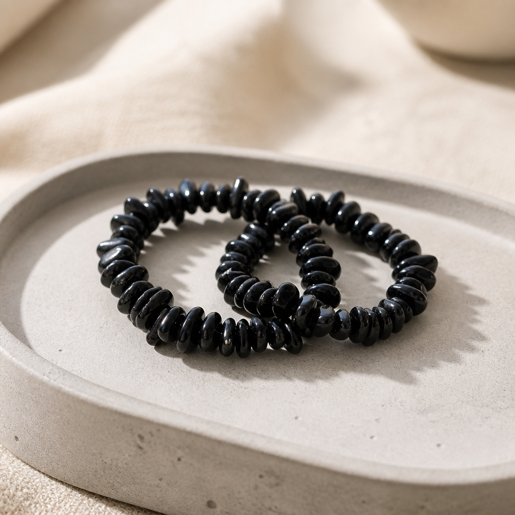 BLACK TOURMALINE CHIP BRACELET