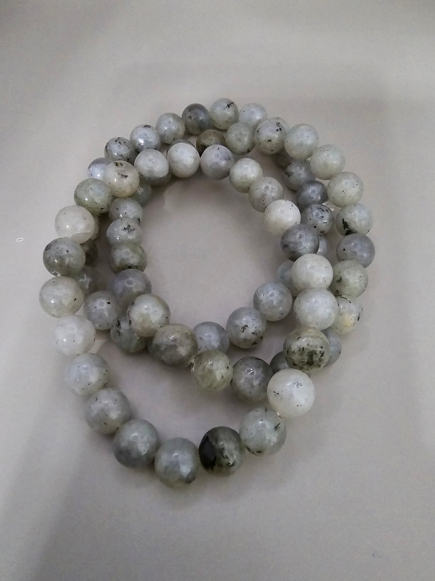 WHITE SPECTROLITE BRACELET
