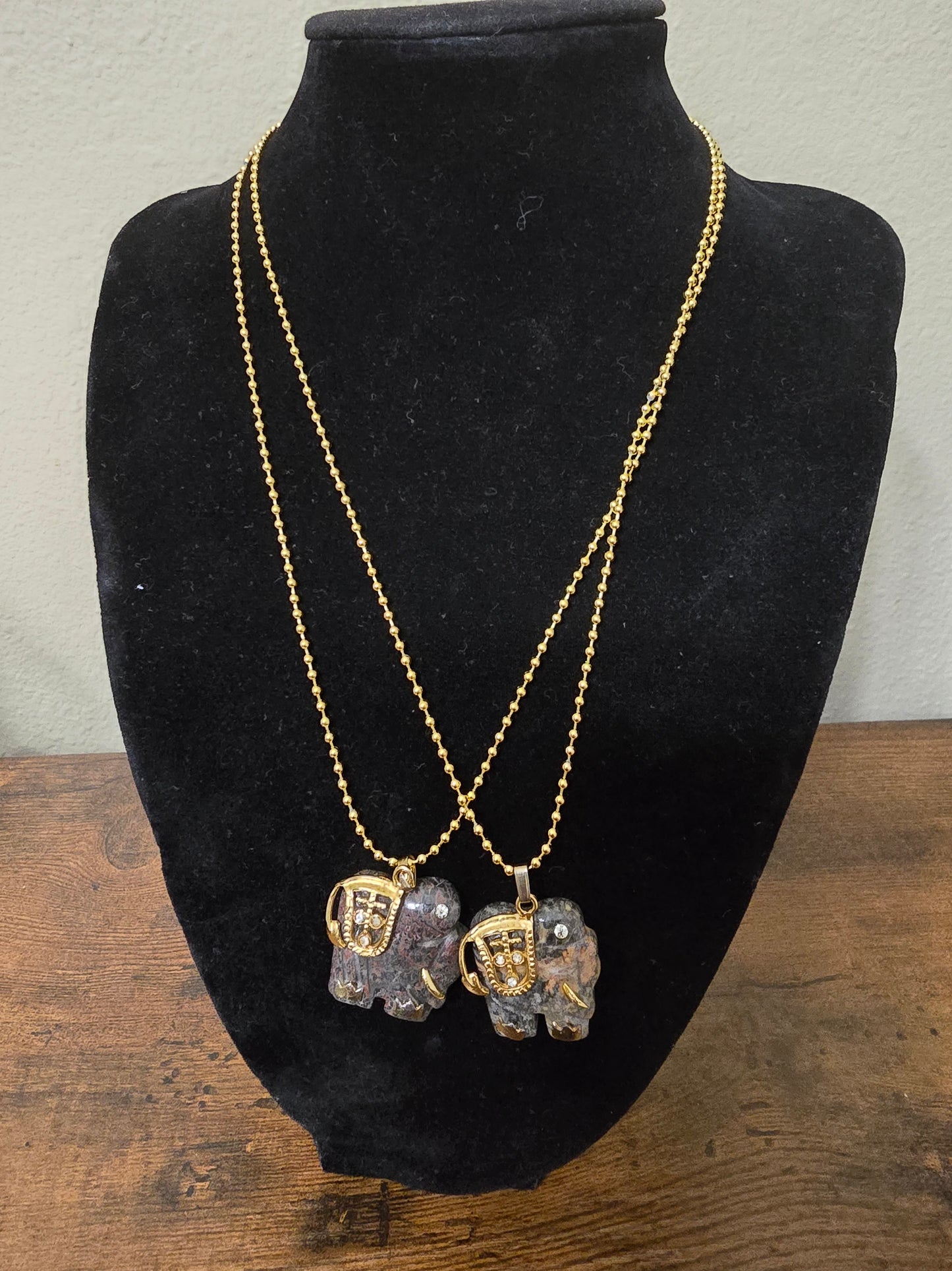 OCEAN JASPER ELEPHANT PENDANT ON 2.4 MM BALL CHAIN