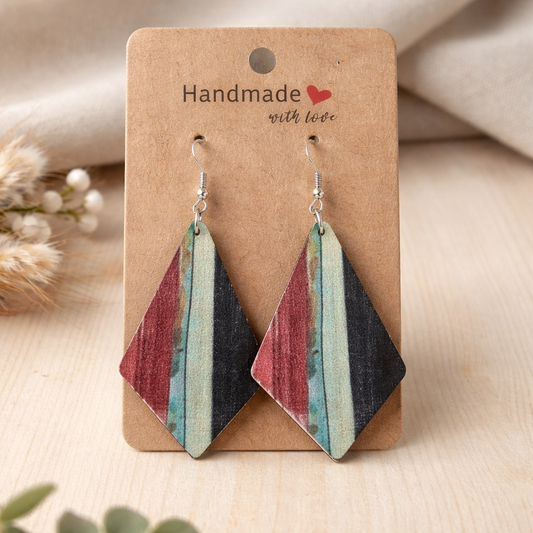 DIAMOND SHAPED WOOD EARRINGS